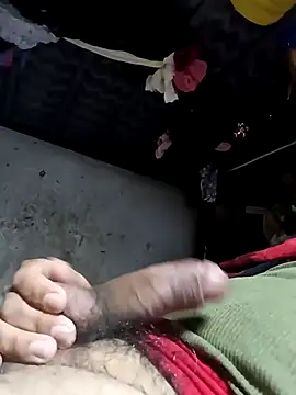 Snapshot of rayhot69 chatting on 02-16-25, 11:39 rayhot69 online show from 02-16-25, 11:39