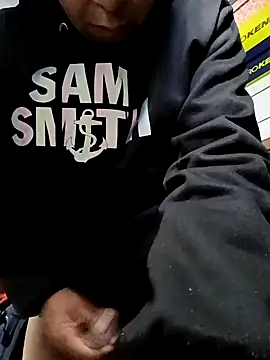 Snapshot of rayhot69 chatting on 12-30-24, 04:07 rayhot69 online show from 12-30-24, 04:07