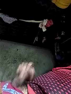 Snapshot of rayhot69 chatting on 02-19-25, 04:22 rayhot69 online show from 02-19-25, 04:22