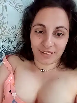 Snapshot of ShelaDiass chatting on 05-03-26, 05:56 ShelaDiass online show from 05-03-26, 05:56