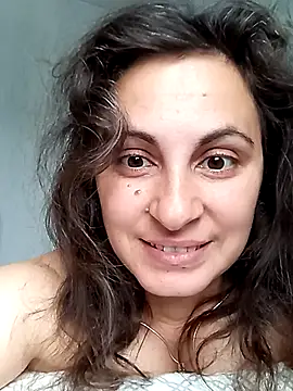 ShelaDiass online show from 10-10-25, 05:41