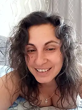 ShelaDiass online show from 10-20-25, 09:43