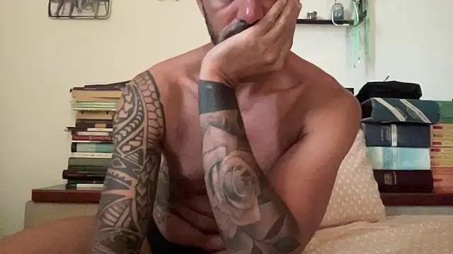 Snapshot of alessandromori91 chatting on 07-31-26, 05:54 alessandromori91 online show from 07-31-26, 05:54