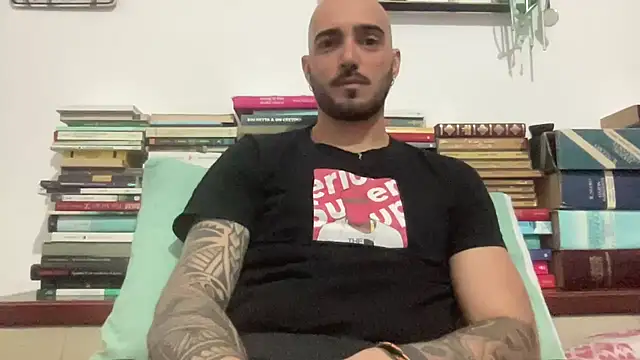 Snapshot of alessandromori91 chatting on 04-23-26, 08:43 alessandromori91 online show from 04-23-26, 08:43