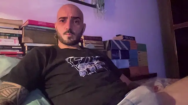 Snapshot of alessandromori91 chatting on 05-05-26, 09:07 alessandromori91 online show from 05-05-26, 09:07