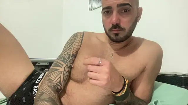 alessandromori91 online show from 09-19-25, 08:24