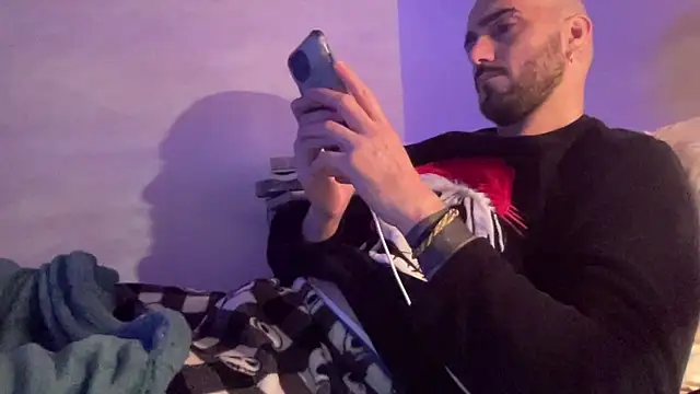 alessandromori91 online show from 01-06-26, 01:20