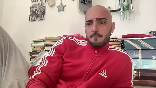 Snapshot of alessandromori91 chatting on 05-17-26, 04:07 alessandromori91 online show from 05-17-26, 04:07