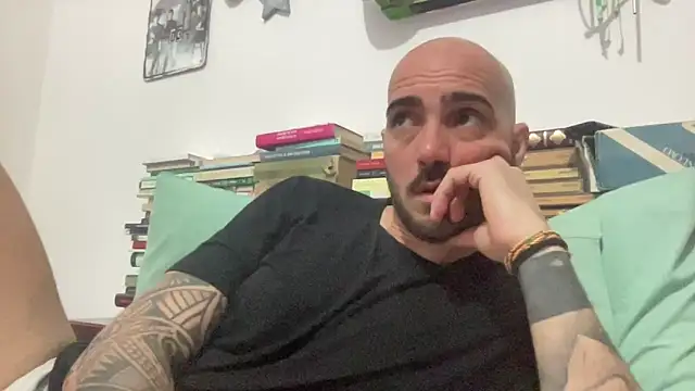 alessandromori91 online show from 04-17-26, 06:55