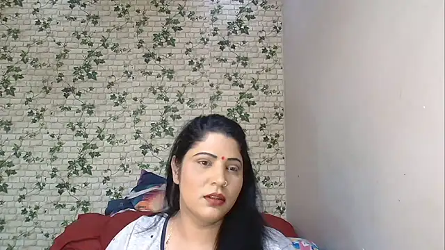 Snapshot of XIndianintimacy chatting on 09-13-25, 07:47 XIndianintimacy online show from 09-13-25, 07:47