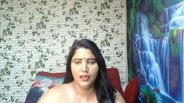 Snapshot of XIndianintimacy chatting on 03-08-25, 01:39 XIndianintimacy online show from 03-08-25, 01:39