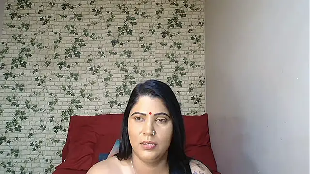 Snapshot of XIndianintimacy chatting on 09-11-25, 07:47 XIndianintimacy online show from 09-11-25, 07:47