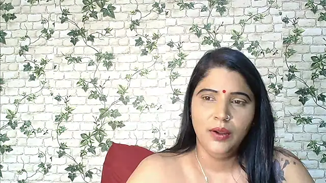 Snapshot of XIndianintimacy chatting on 02-13-25, 09:27 XIndianintimacy online show from 02-13-25, 09:27