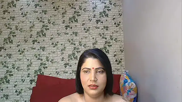 Snapshot of XIndianintimacy chatting on 09-24-25, 06:03 XIndianintimacy online show from 09-24-25, 06:03