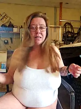 MsShelby40 online show from 04-03-26, 10:05