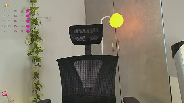 pauliCarter online show from 02-24-26, 07:59