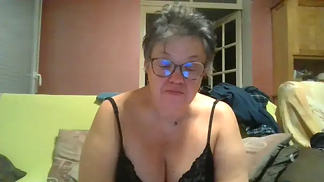 Vandeae44 online show from 03-02-26, 09:55