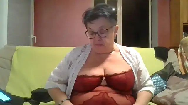 Vandeae44 online show from 02-01-26, 10:08