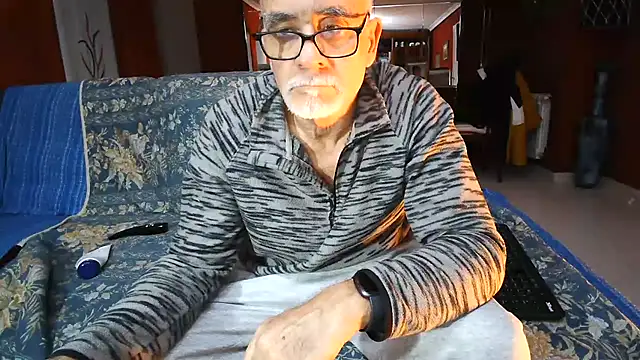 maduroguapo online show from 03-18-25, 09:43