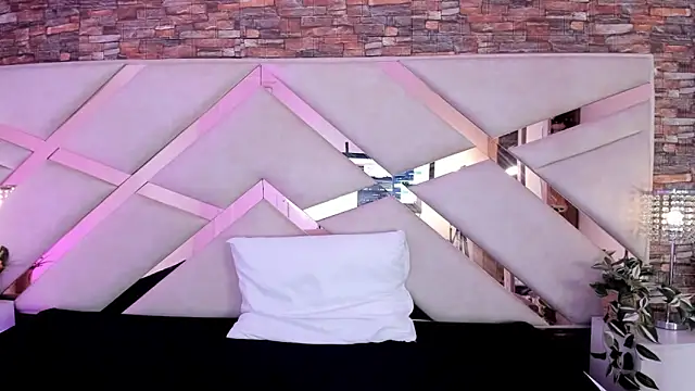 sophie pariss online show from 12-03-25, 03:29