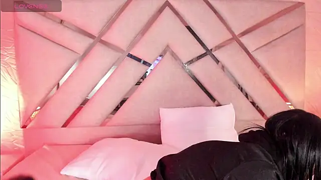 sophie pariss online show from 04-12-26, 03:10