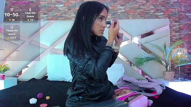 sophie pariss online show from 02-05-26, 02:40