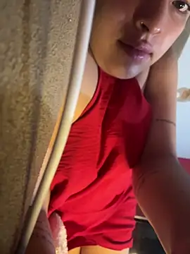 Snapshot of sweetshygirl chatting on 01-01-25, 05:54 sweetshygirl online show from 01-01-25, 05:54