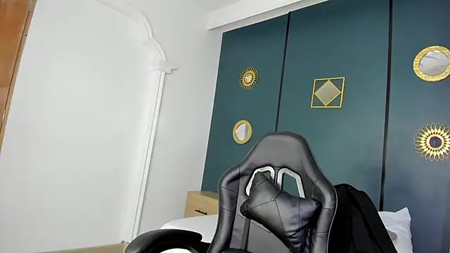 lia sexx19 online show from 03-26-26, 02:32