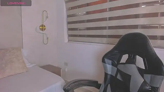 lia sexx19 online show from 04-16-26, 09:26