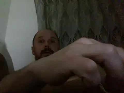 Snapshot of FROL83 chatting on 04-05-26, 07:53 FROL83 online show from 04-05-26, 07:53