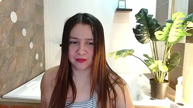 Heidy Wells online show from 04-26-26, 12:24
