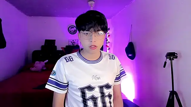 AnggelONfiree online show from 01-17-26, 05:55