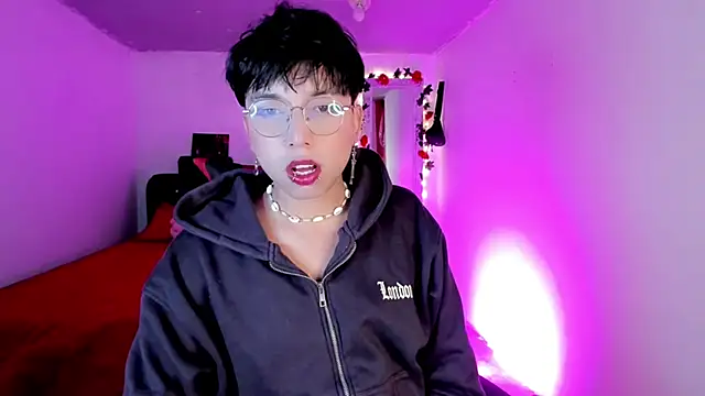 AnggelONfiree online show from 10-30-25, 02:10