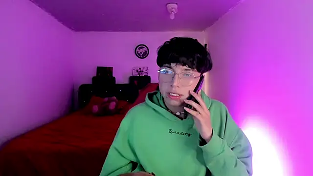 AnggelONfiree online show from 11-10-25, 04:17