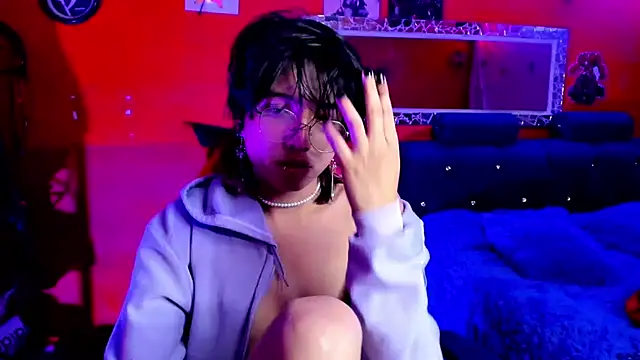 Snapshot of AnggelONfiree chatting on 01-23-25, 06:17 AnggelONfiree online show from 01-23-25, 06:17