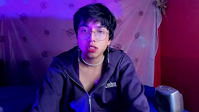 Snapshot of AnggelONfiree chatting on 02-08-25, 09:56 AnggelONfiree online show from 02-08-25, 09:56