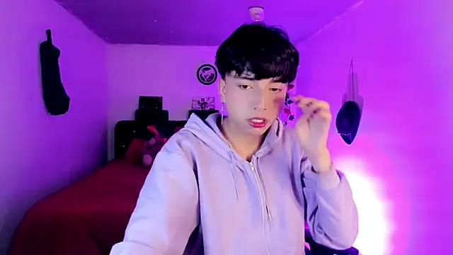 AnggelONfiree online show from 12-21-25, 08:16