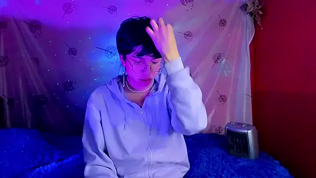 Snapshot of AnggelONfiree chatting on 02-10-25, 03:57 AnggelONfiree online show from 02-10-25, 03:57