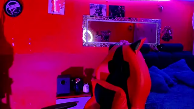 Snapshot of AnggelONfiree chatting on 01-17-25, 05:53 AnggelONfiree online show from 01-17-25, 05:53