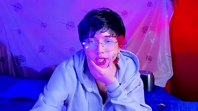 Snapshot of AnggelONfiree chatting on 02-16-25, 09:15 AnggelONfiree online show from 02-16-25, 09:15