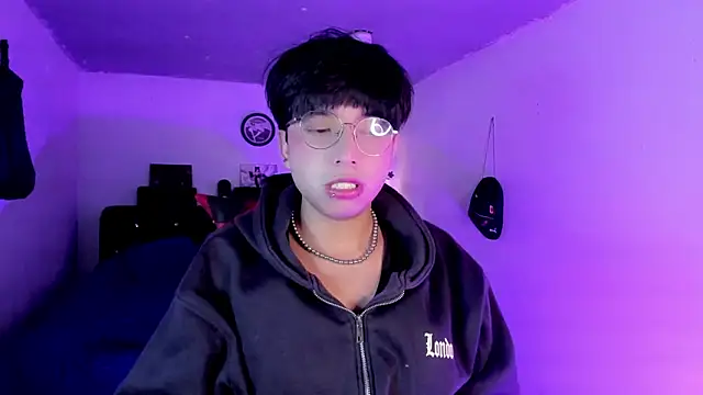 AnggelONfiree online show from 02-11-26, 03:39