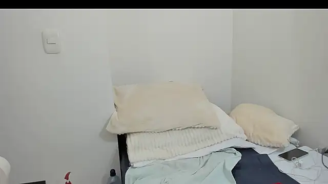 Bellaisa online show from 12-05-25, 03:21