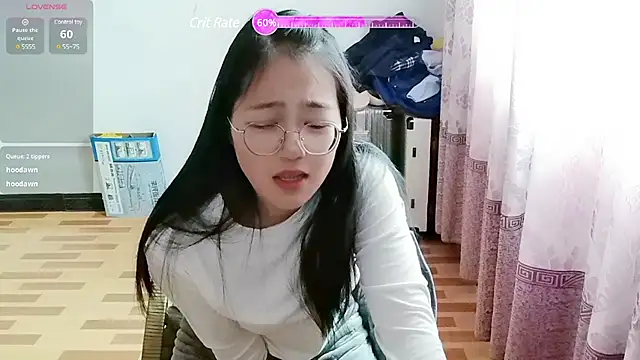 luoxuwen online show from 02-07-25, 08:22