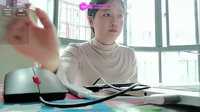 luoxuwen online show from 11-02-25, 05:56