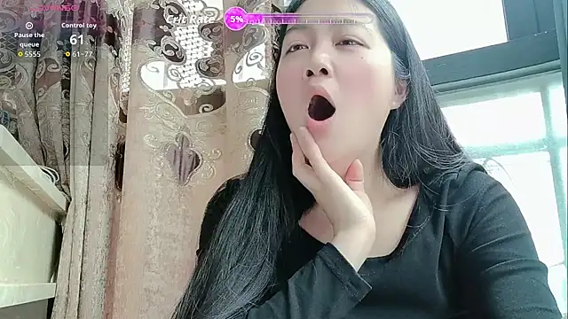 luoxuwen online show from 03-29-26, 04:25