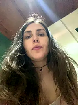 isadelasestrellas online show from 10-08-25, 03:24