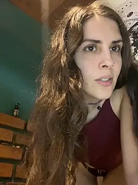 isadelasestrellas online show from 04-15-26, 06:12