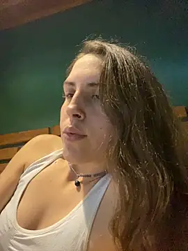 isadelasestrellas online show from 04-12-26, 08:56