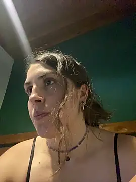 isadelasestrellas online show from 12-20-25, 09:39