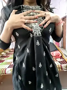 Snapshot of priya_sharma02 chatting on 01-16-26, 08:29 priya sharma02 online show from 01-16-26, 08:29